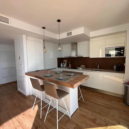Allonbay Sea View Sv Apartment *