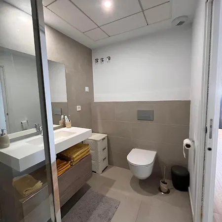 Allonbay Sea View Sv Apartment